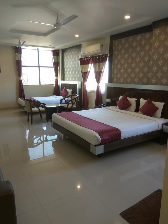 Hotel Olympia Inn Hyderabad Luaran gambar
